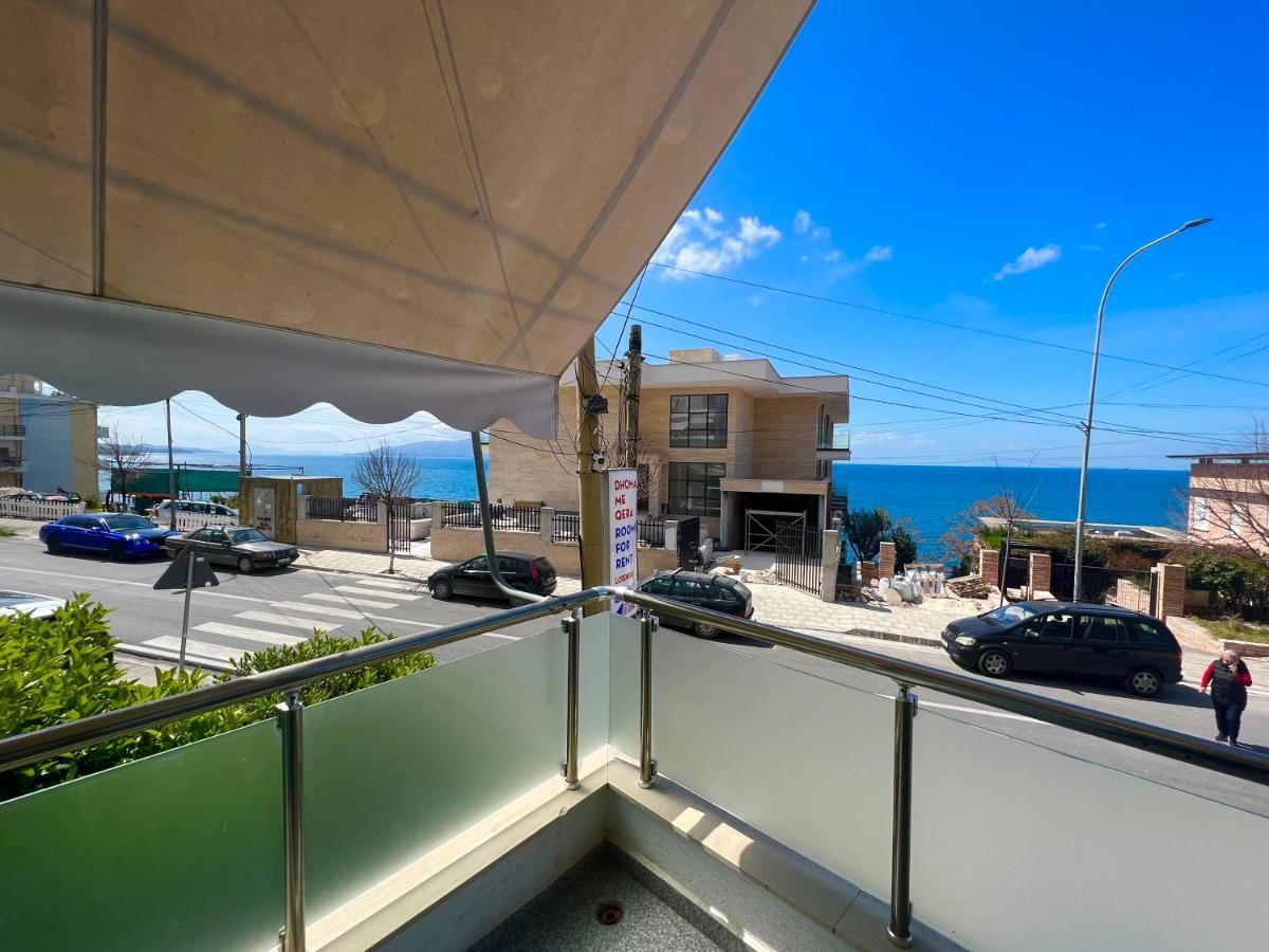 Seaside Rooms & Apartments Sarandë エクステリア 写真