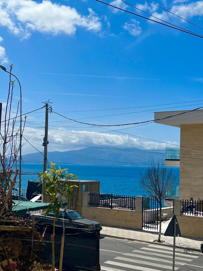 Seaside Rooms & Apartments Sarandë エクステリア 写真